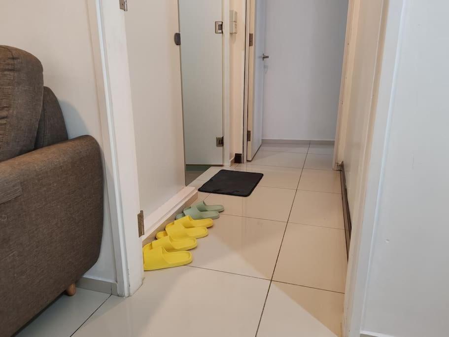 Pangsapuri The Robertson 5 Minutes To Jalan Alor Street Bukit Bintang Pavilion 7 Pax 2r1b Kuala Lumpur