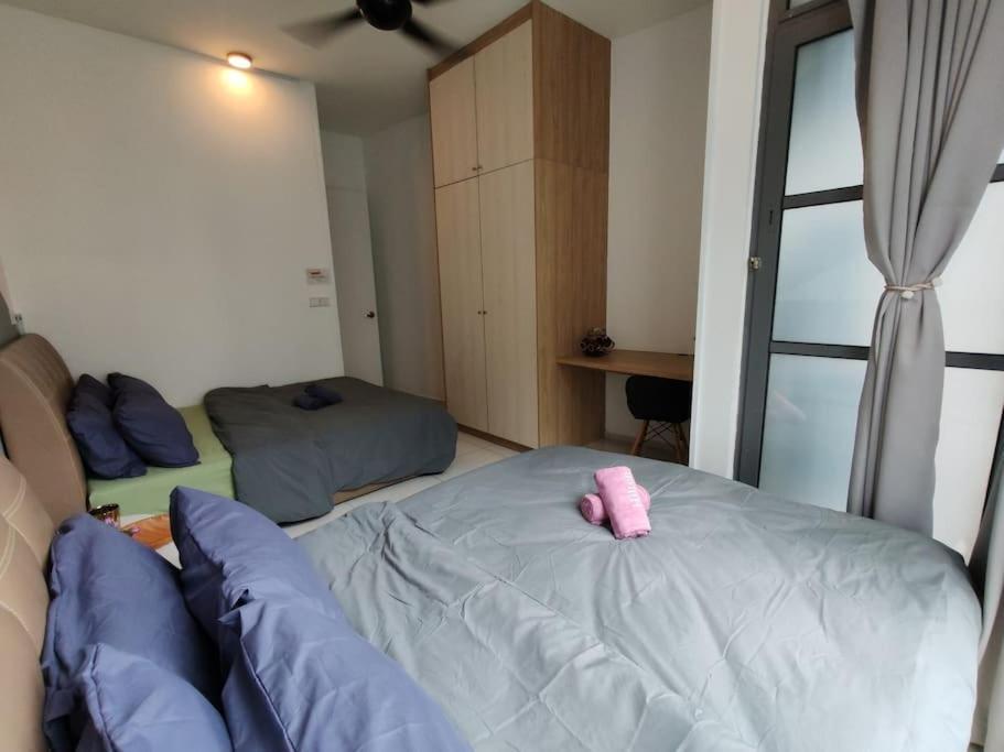 The Robertson 5 Minutes To Jalan Alor Street Bukit Bintang Pavilion 7 Pax 2r1b Pangsapuri *